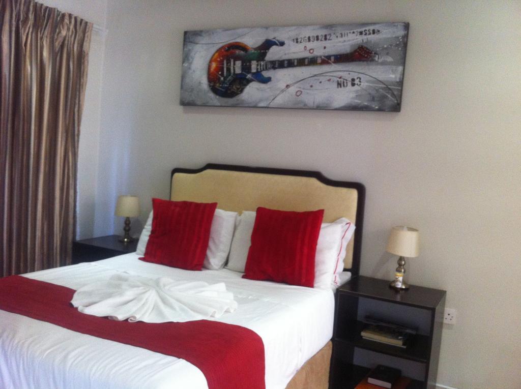 Hill View Inn Serowe Exteriér fotografie