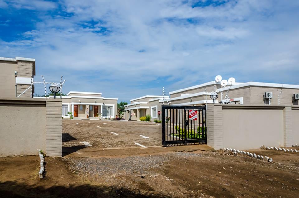 Hill View Inn Serowe Exteriér fotografie